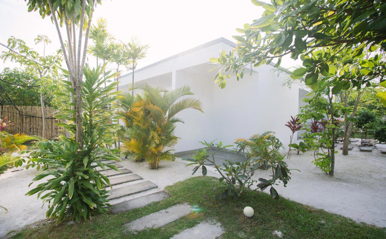 Long Set Resort