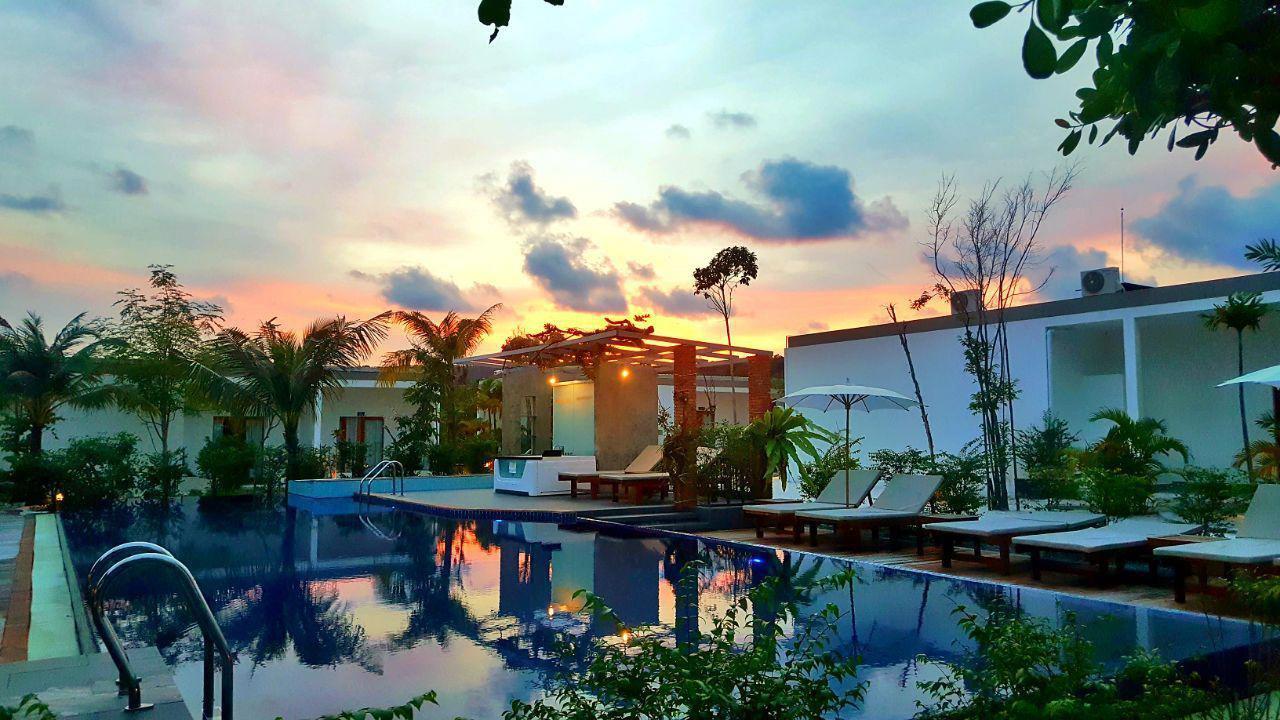 Long Set Resort