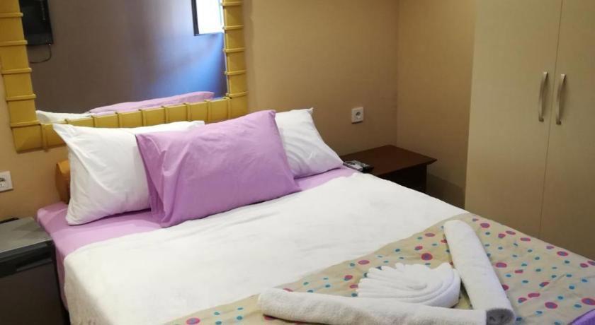 Nest Hotel