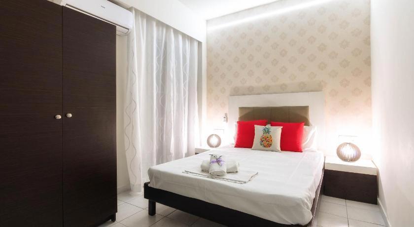 MOURIA STUDIOS APARTMENTS