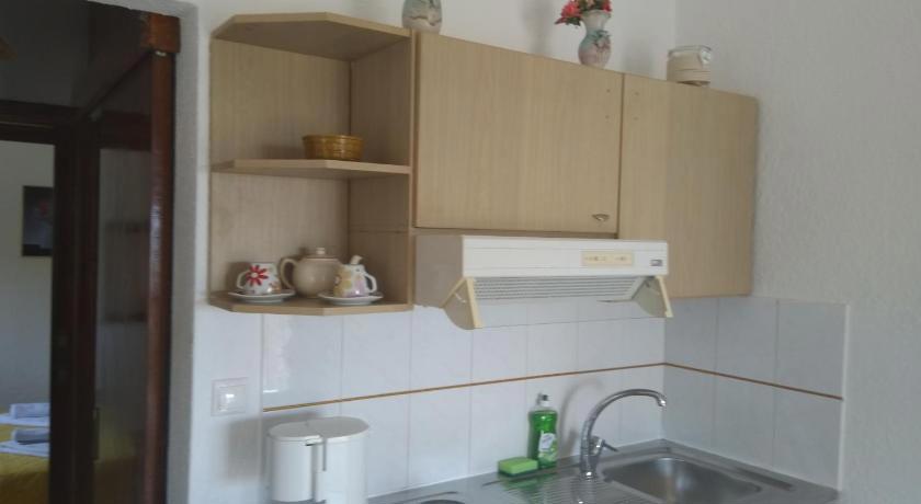 Kavousanos Apartments