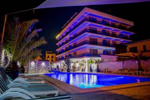 Almar Luxury Hotel