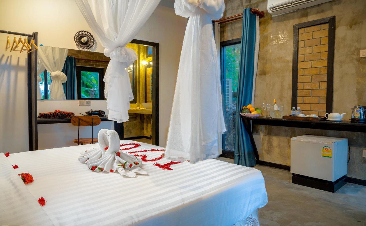 KOH RONG HILL BEACH RESORT
