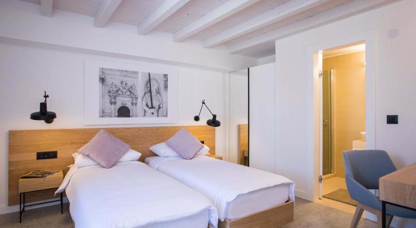 Bova Luxury Rooms