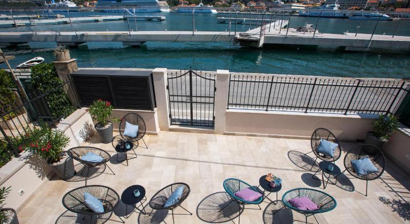 Bova Luxury Rooms