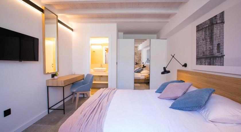 Bova Luxury Rooms
