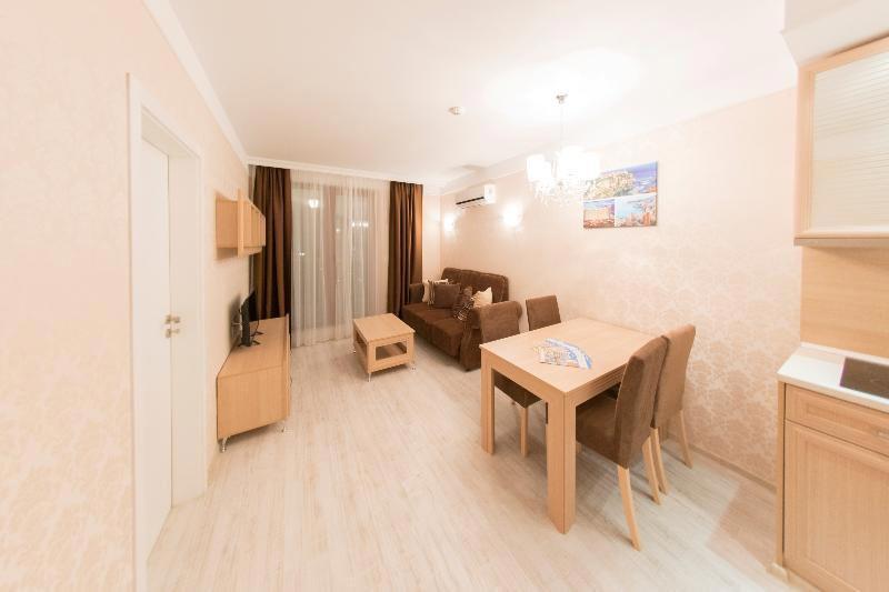 Harmony Suites 8, 9 - Dream Island