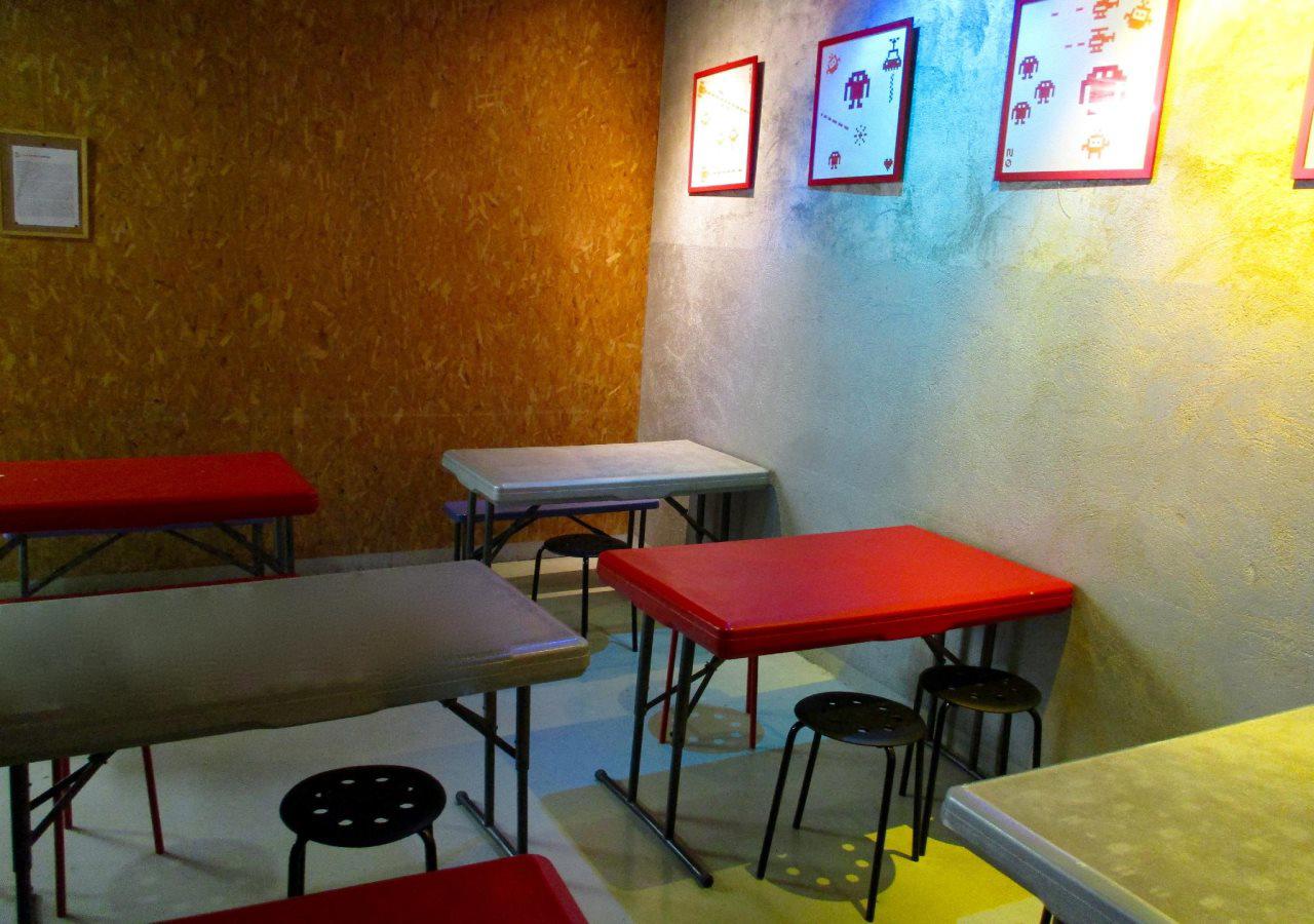 Ideal Youth Hostel