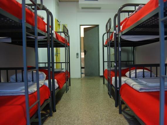 Ideal Youth Hostel