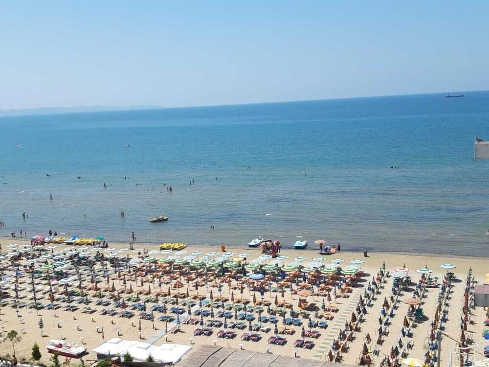 Hotel Vila Misiri