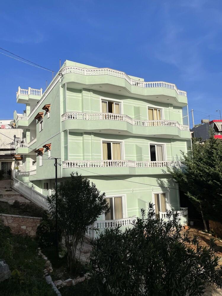 Relax Apartments Saranda