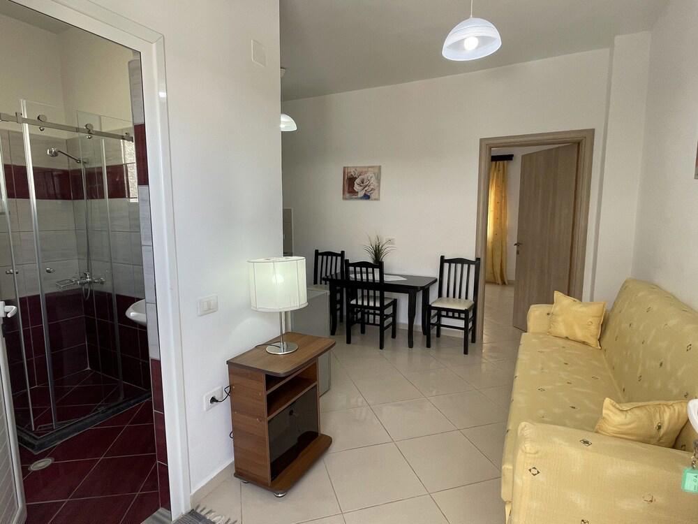 Relax Apartments Saranda