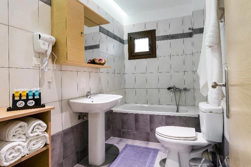 ALEKTOR STUDIOS amp; APARTMENTS