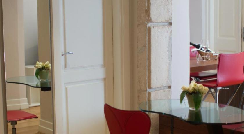 Olea Apartments and Rooms