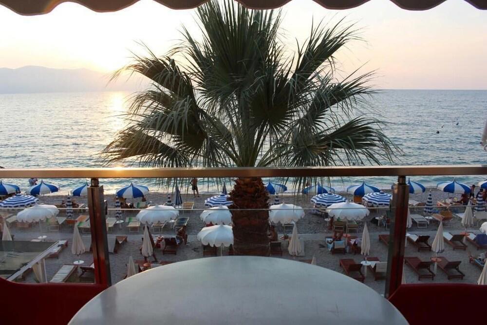 Palmanova Beach Mardok